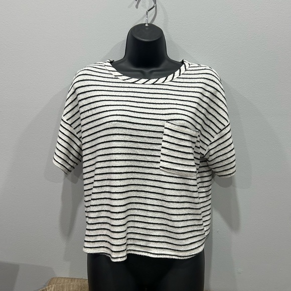 GUC striped soft tee - Picture 4 of 5